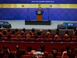 이재명 대통령,  CEO 써밋 특별 연사 기사 이미지