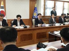 김민석 국무총리 주재 '제8차 국가첨단전략산업위원회' 개최 기사 이미지